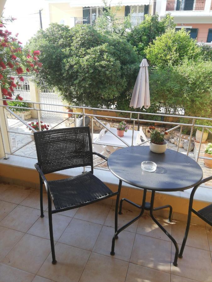 Sunny Stay Furnished Apartment In Kanoni Exteriér fotografie